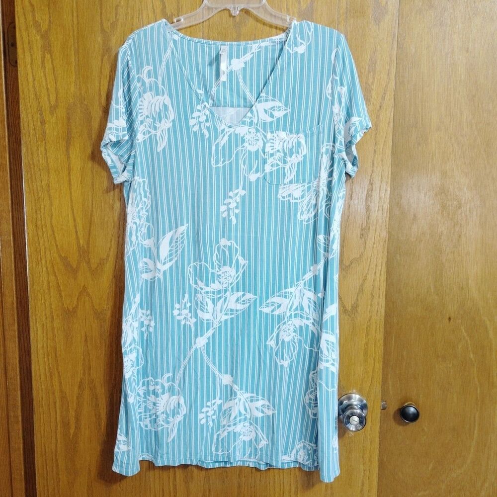 Soma Cool Nights Long Sleepshirt Large Nightgown Blue Short Sleeve